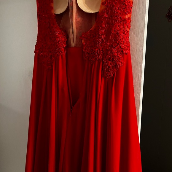 Red Homecoming Dress (Sherri Hill) - Picture 2 of 7